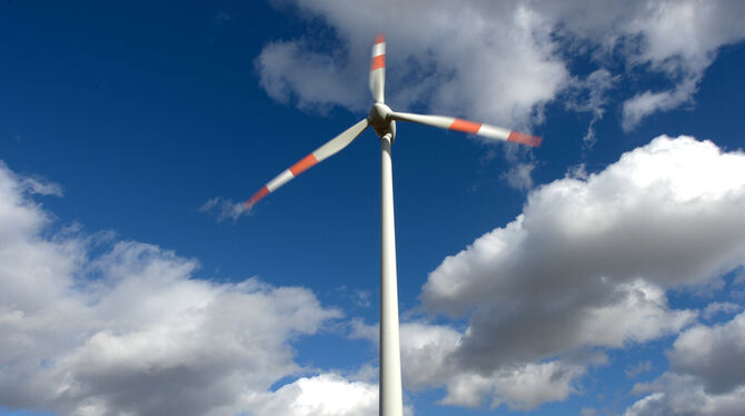 Drehen sich 2027 schon Windräder im Reutlinger Süden? FOTO: DEDERT/DPA Drehen sich 2027 schon Windräder im Reutlinger Süden? FOTO: DEDERT/DPA
