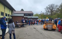 Die Versteigerung mit Gerätschaften des Bauhofs der Stadt Münsingen verlief schleppend.