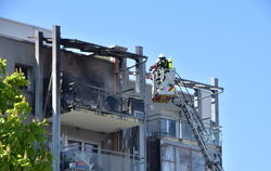 Hochhausbrand im achten Stock im Mössinger Stadtteil Bästenhardt. FOTO: MEYER