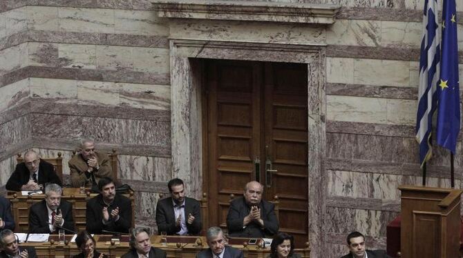 Das griechische Parlament hat Erleichterungen für säumige Steuerzahler beschlossen. Foto: Yannis Kolesidis/Archiv