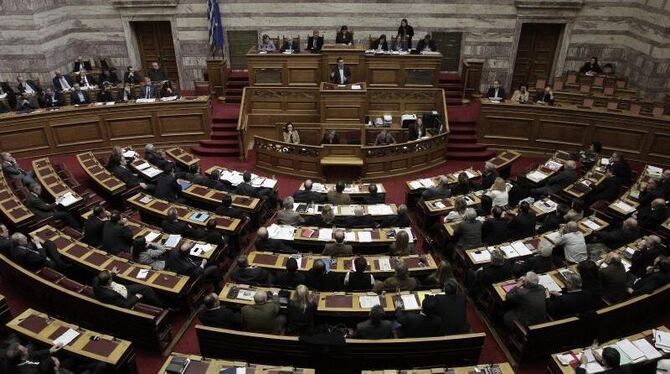 Das Parlament in Athen hat Erleichterungen für säumige Steuerzahler beschlossen. Foto: Yannis Kolesidis