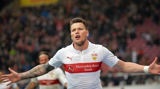 Daniel Ginczek drehte für den VfB Stuttgart das Spiel. Der Stürmer erzielte einen Doppelpack gegen Eintracht Frankfurt. Foto: