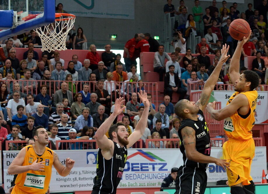 Walter Tigers Tübingen - Medi Bayreuth 75:71