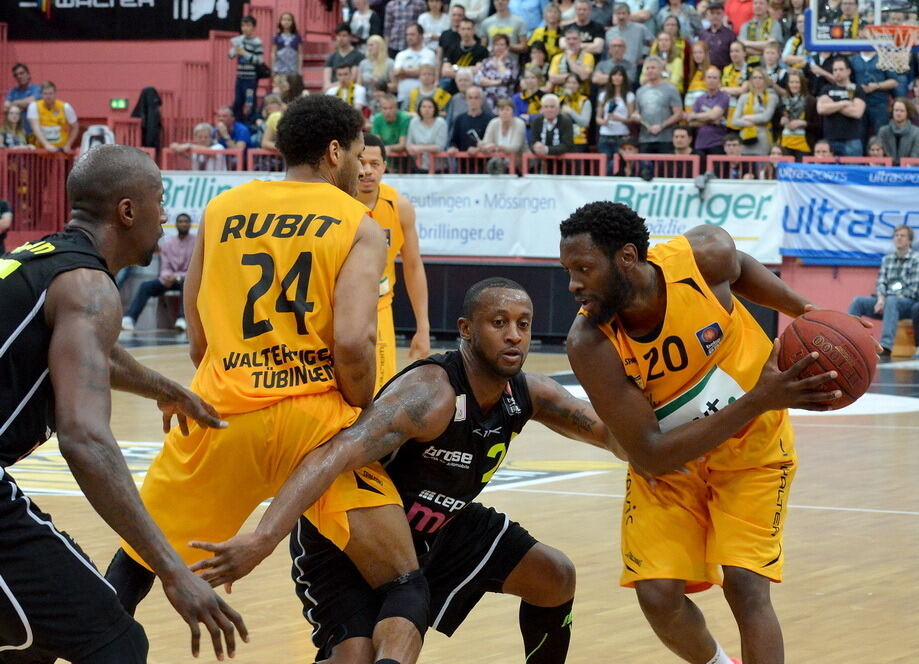 Walter Tigers Tübingen - Medi Bayreuth 75:71