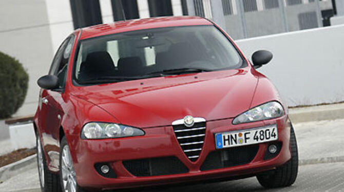 Die zweite Generation des Alfa 147: Schick, Charme, der nötige Schuss Extravaganz, verbunden mit dem Zeitlos-Klassischen.
FOTO: PR