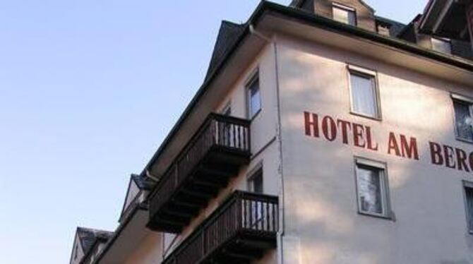 Das traditionsreiche »Hotel am Berg« steht zum Verkauf. GEA-FOTO: PFI