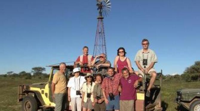 Die Reisegruppe des NABU Reutlingen in Namibia. FOTO: PR