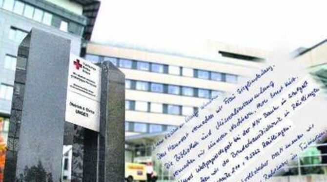 Dankeschön-Stele aus poliertem Stein vor dem Reutlinger Klinikum für Gönner, die dem Roten Kreuz große Summen vermacht haben; Mu