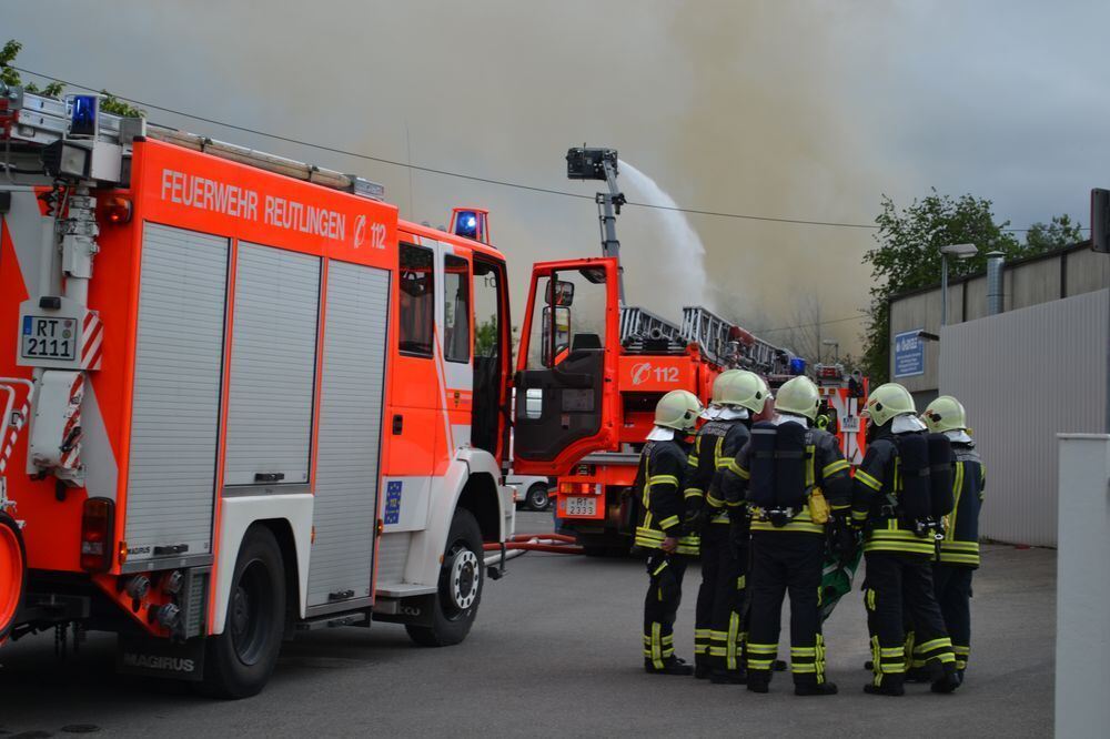 Großbrand in Reutlinger Schreinerei