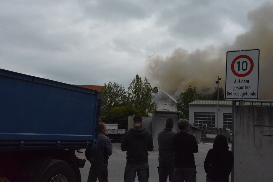 Großbrand in Reutlinger Schreinerei