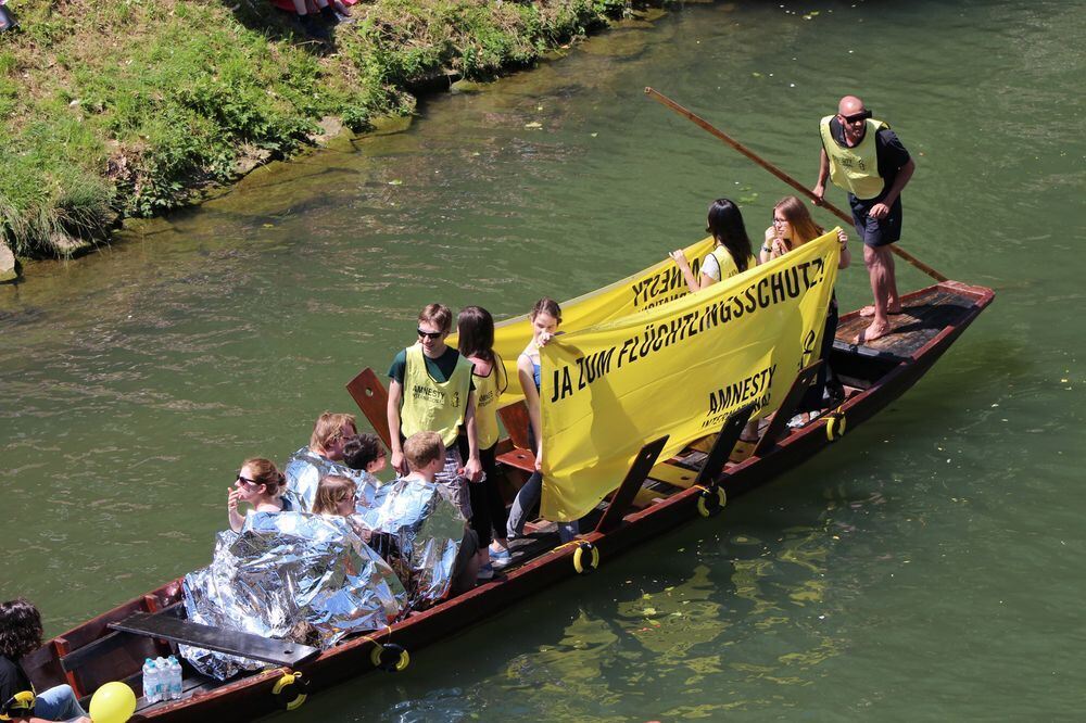 Stocherkahnrennen Tübingen 2015