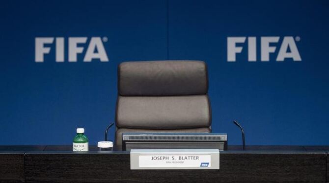 Wer wird auf FIFA-Präsident Joseph Blatter folgen? Foto: Ennio Leanza