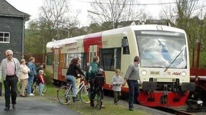 Unterwegs mit dem Rad-Wander-Shuttle: Ab 30. April können Ausflügler das Angebot wieder nutzen, in diesem Jahr erstmals auch run