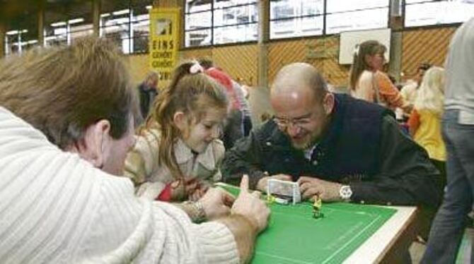 Ob Black Jack oder Tipp-Kick. &raquo;Baden-Württemberg spielt&laquo; bietet in Metzingen alles rund ums Spiel.  FOTO: PR