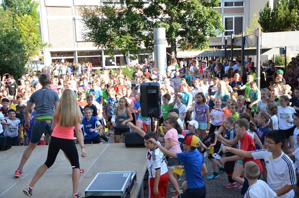 Spendenlauf Friedrich-Schiller-Gymnasium Pfullingen Juli 2015