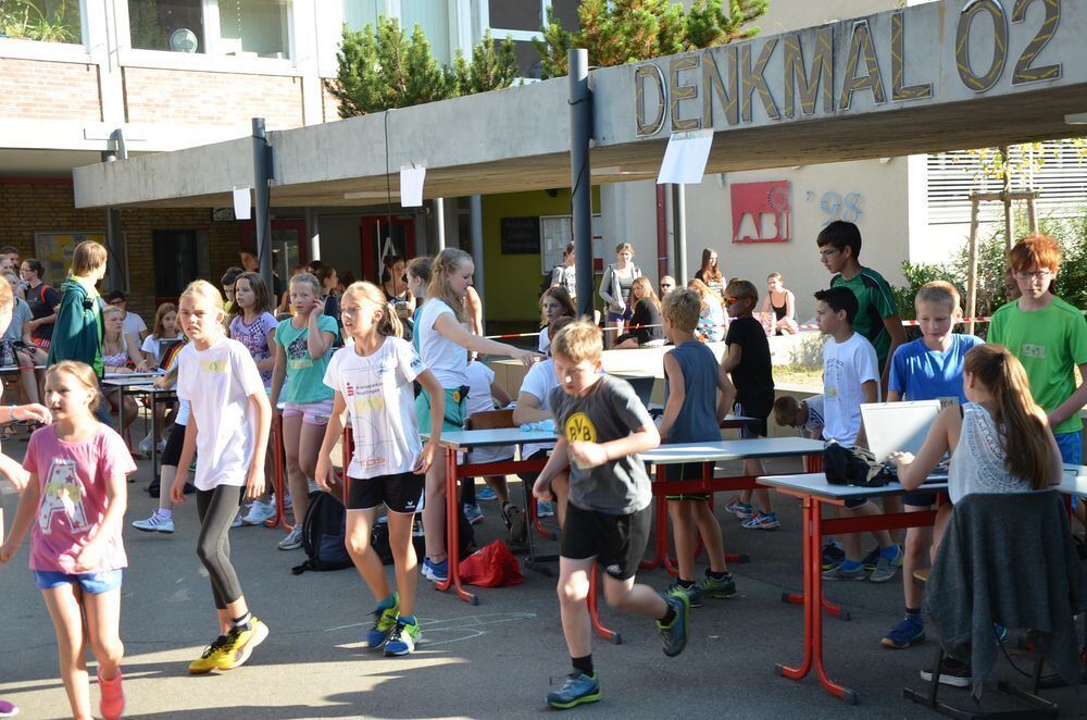 Spendenlauf Friedrich-Schiller-Gymnasium Pfullingen Juli 2015