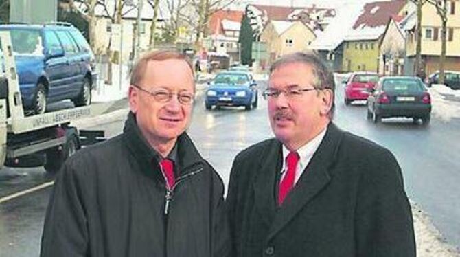 GEA-Wahlspaziergang mit dem SPD-Abgeordneten Klaus Käppeler durch Metzingens Teilort Neuhausen, hier mit seinem Zweitkandidaten