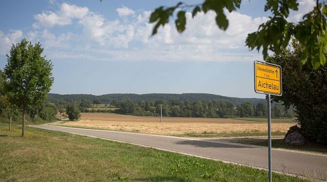 Auf der zukünftigen »Konzentrationszone Hausberg« nördlich von Aichelau wäre Platz für elf Windräder.  FOTO: LEUSCHKE