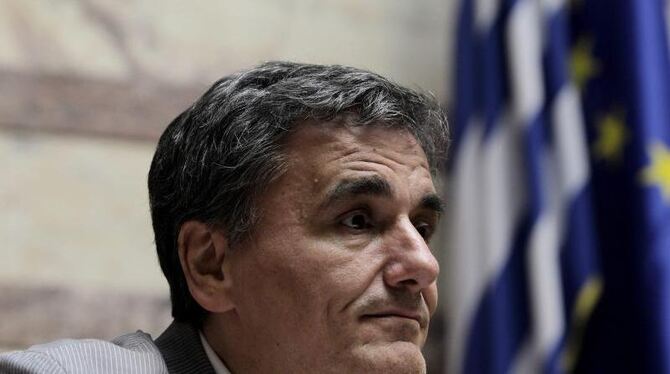 Griechenlands Finanzminister Euklid Tsakalotos verhandelte fast die ganze Nacht über mit Experten der Gläubiger. Foto: Oresti