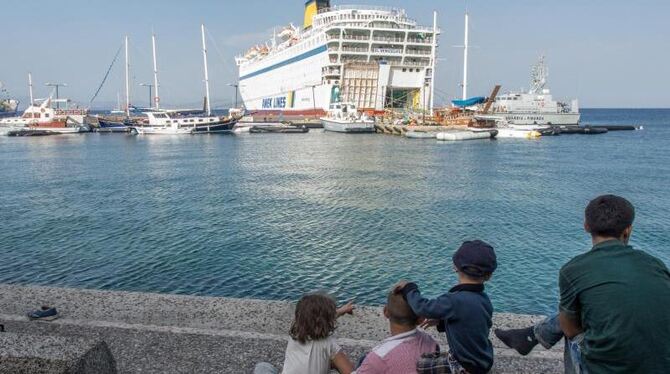 Die »Eleftherios Venizelos« im Hafen der Ferieninsel Kos. Foto: Odysseus