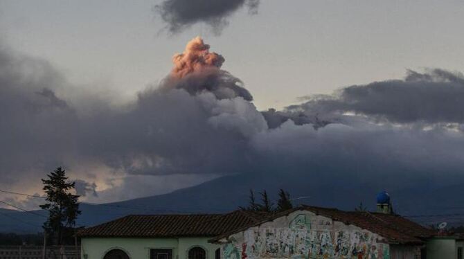 Der Cotopaxi ist 5897 Meter hoch und liegt 50 Kilometer von der Hauptstadt Quito entfernt. Foto: Jose Jacome