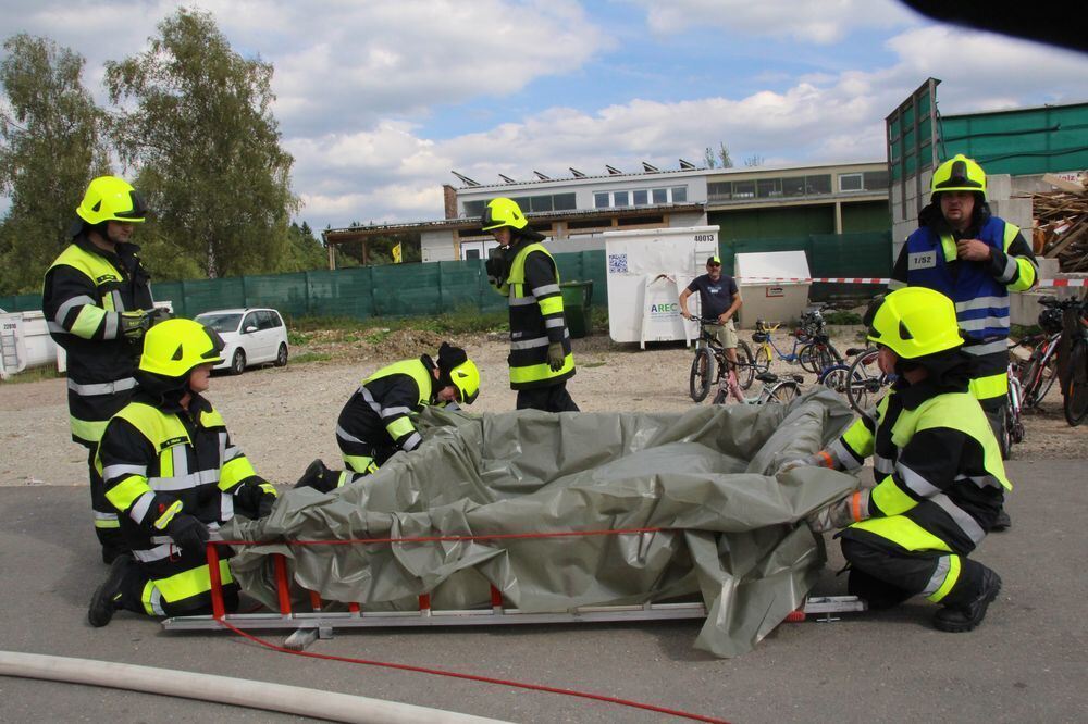 Hauptübung der Feuerwehr Engstingen