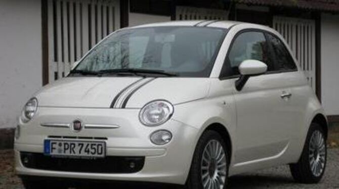 Der Fiat 500 ist und bleibt ein Kleinwagen voller Charme und Originalität. GEA-FOTO: ZENKE