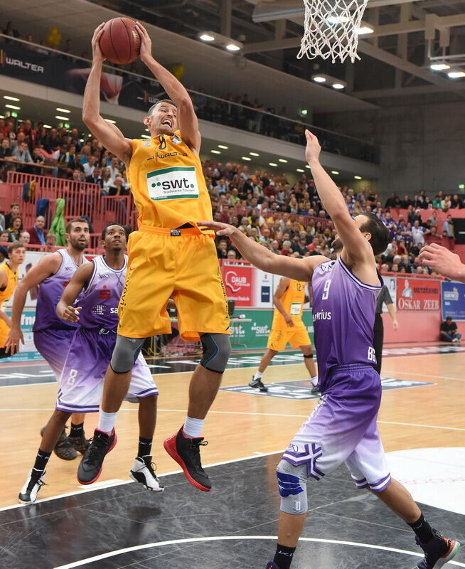 Walter Tigers Tübingen - BG Göttingen 98:56