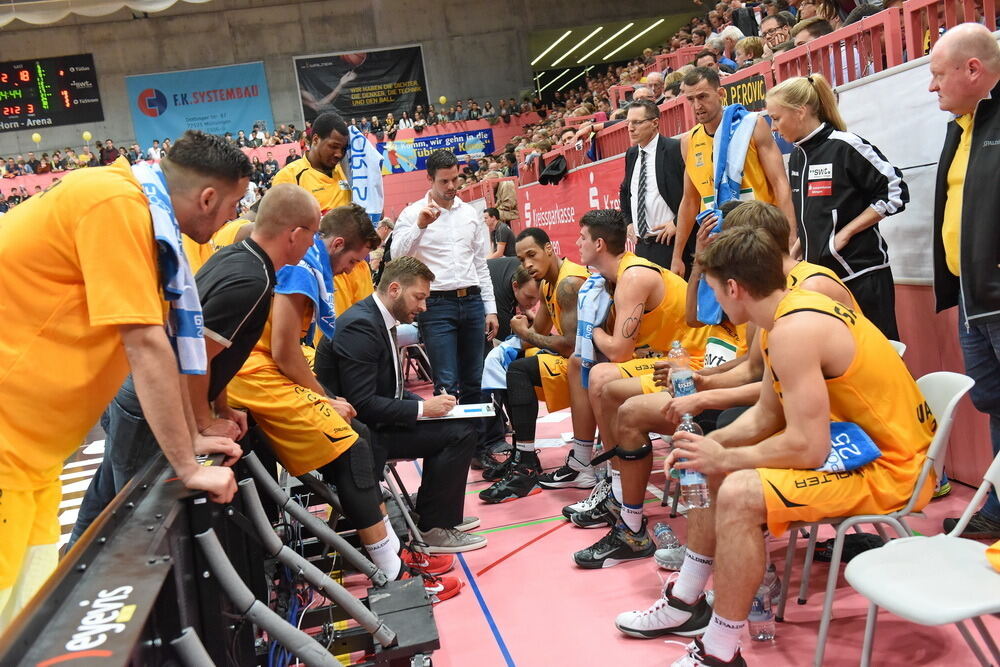 Walter Tigers Tübingen - BG Göttingen 98:56