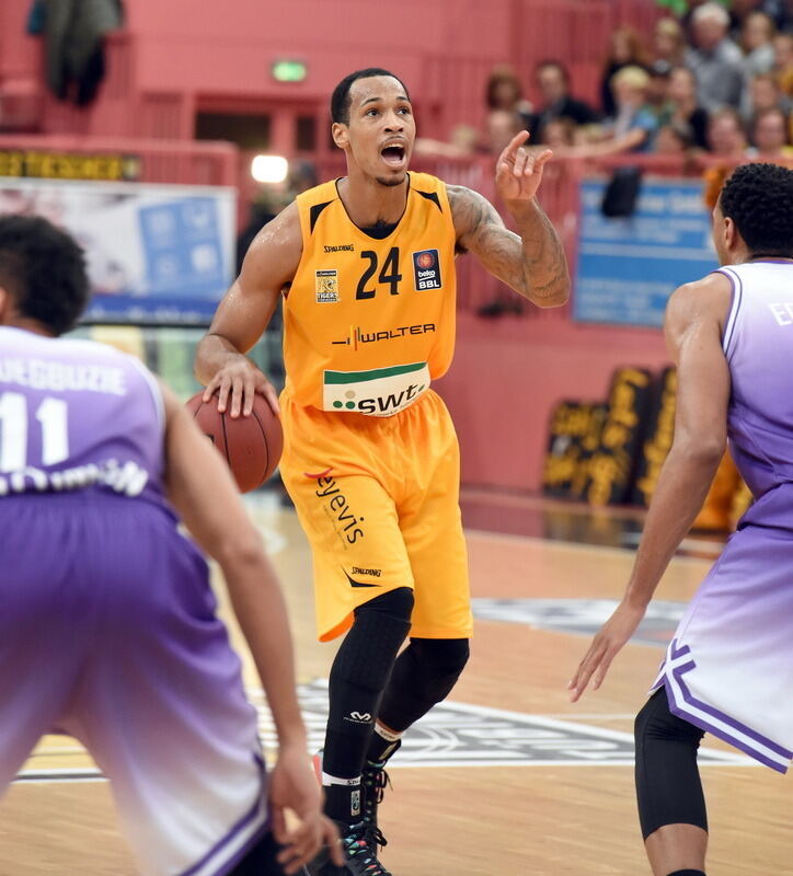 Walter Tigers Tübingen - BG Göttingen 98:56