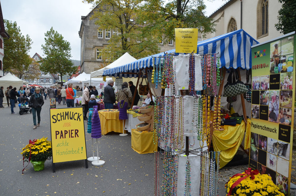 Kunsthandwerkermarkt in Dettingen 2015