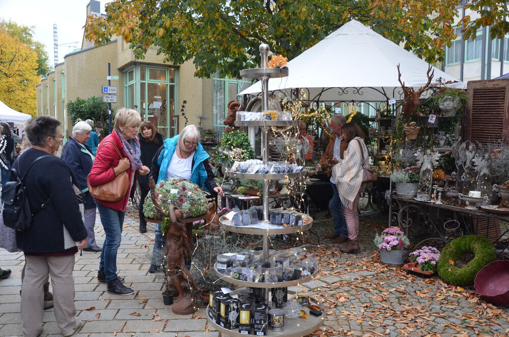 Kunsthandwerkermarkt in Dettingen 2015