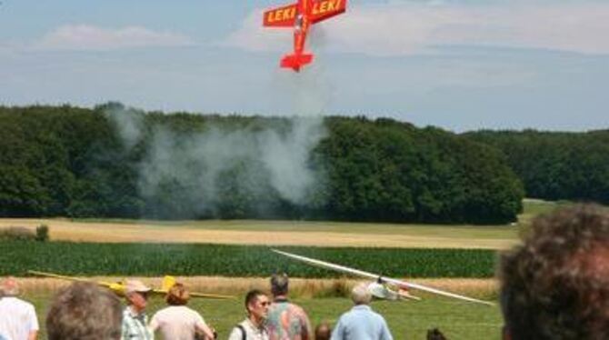 Flugplatzfest am Wochenende in Grabenstetten: Kunstflug und mehr. FOTO: PR