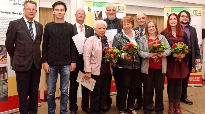 Ohne sie geht es nicht: Rainer Kurze, Heiko Raiser, Reiner Mauch, Helga Baur, Ulrich Senner, Marga Senner, Herbert von Friedolsh