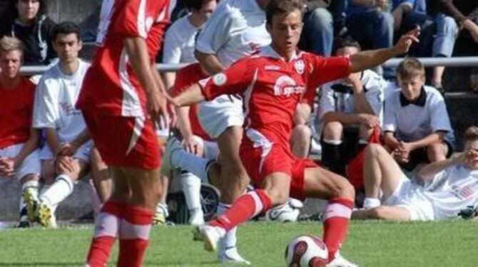 Gastspieler mit guten Chancen auf einen Vertrag: Albin Meha.  FOTO: AVANTIME