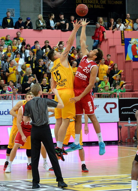 Walter Tigers Tübingen - Brose Baskets Bamberg 88:98