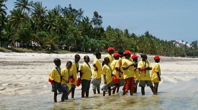 Viele Menschen im Mombasa können nicht schwimmen.  FOTO: ZMS