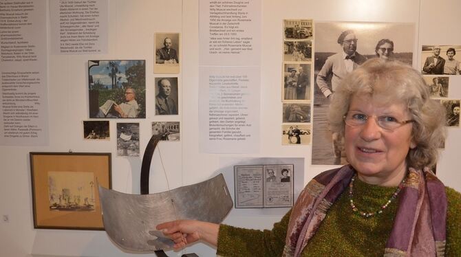 Zeitgeschichte: Xenia Muscat präsentiert im Stadtmuseum Klostermühle in Bad Urach Leben und Werk ihrer Eltern Rosemarie und Will