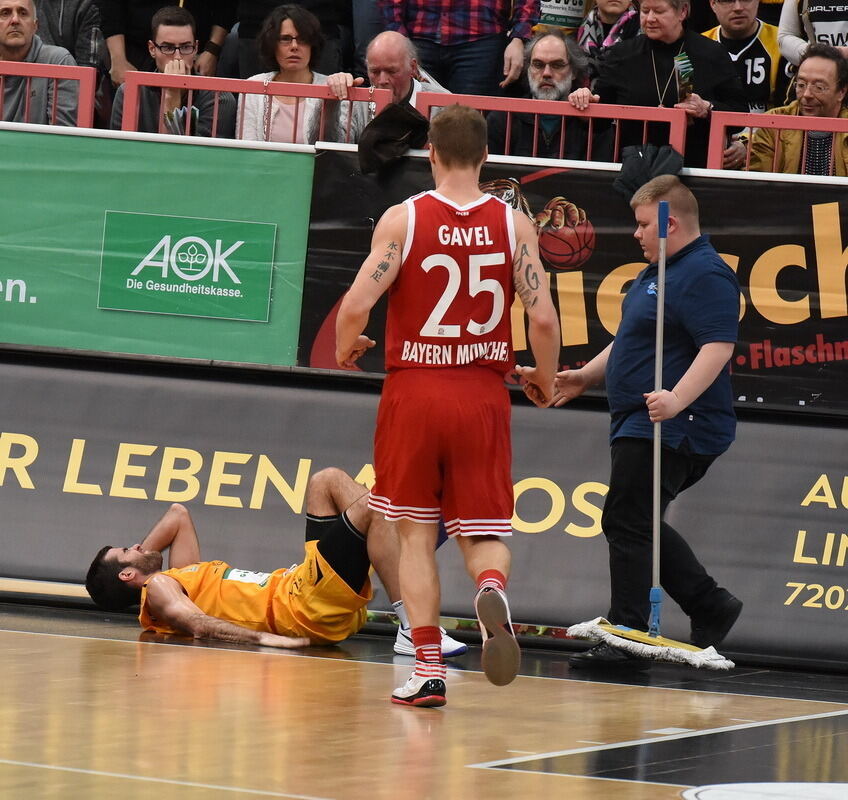 Walter Tigers Tübingen - FC Bayern München 73:87