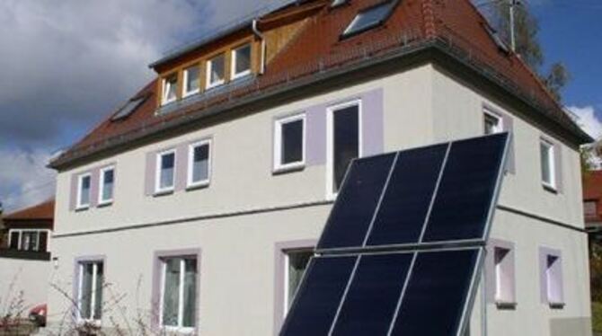 Das &raquo;Lebenshaus Schwäbische Alb&laquo;, getragen vom gleichnamigen Verein, ist energietechnisch auf dem neuesten Stand. FO