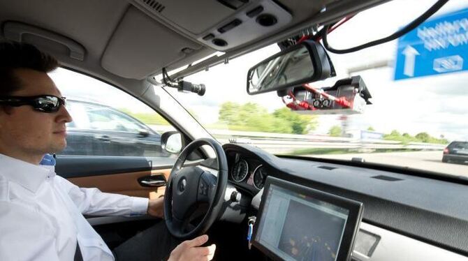 Fahrer und Autobesitzer sollten selbst entscheiden dürfen, wer einen Zugriff auf Daten bekommt. Foto: Daniel Naupold