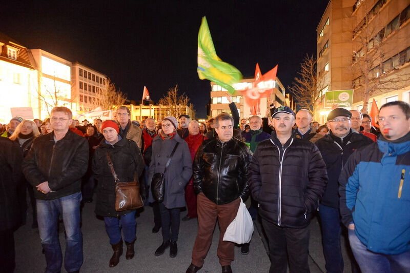 Friedliche Kundgebung kippt