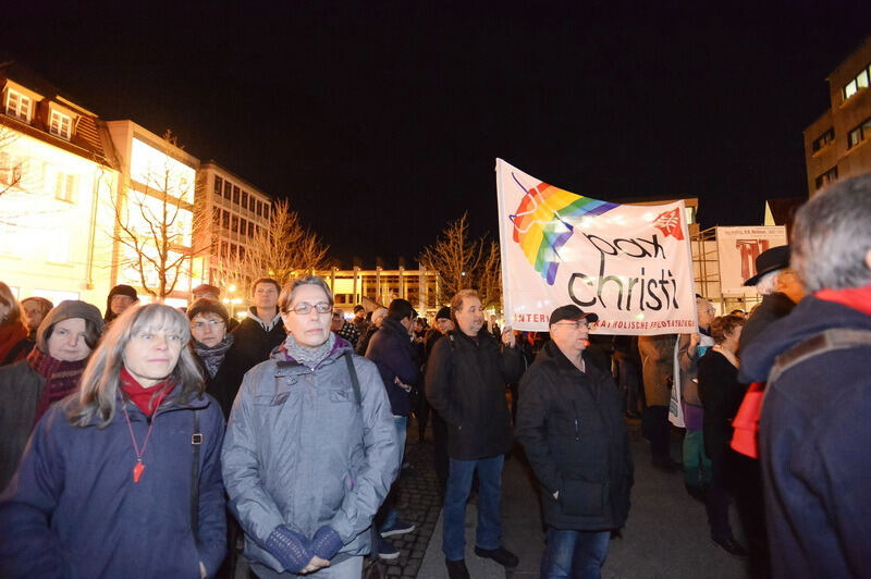 Friedliche Kundgebung kippt