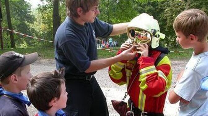 Einmal Feuerwehrmann sein.
FOTO: EITEL