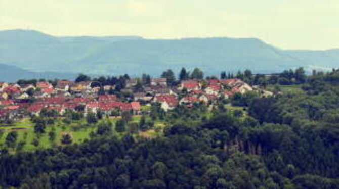 Auf einer Markungsgröße von über 600 Hektar dehnt sich das größte der Härtendörfer aus: Blick auf Kusterdingen von Pfrondorf aus