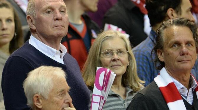 Uli Hoeneß und seine Frau Susanne beim Finale der Basketball Final Four. Foto: Andreas Gebert