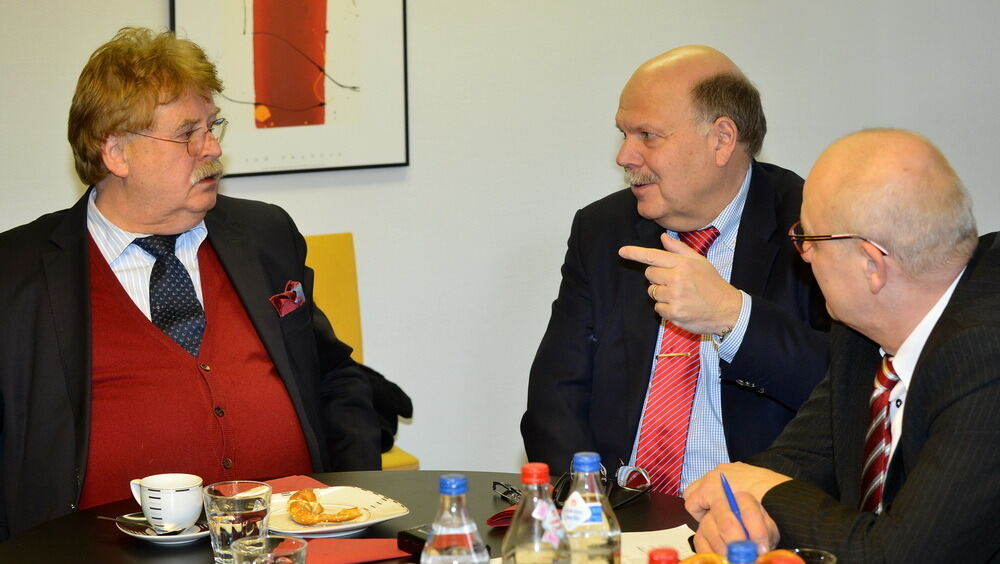 Europaabgeordneter Elmar Brock zu Besuch beim GEA