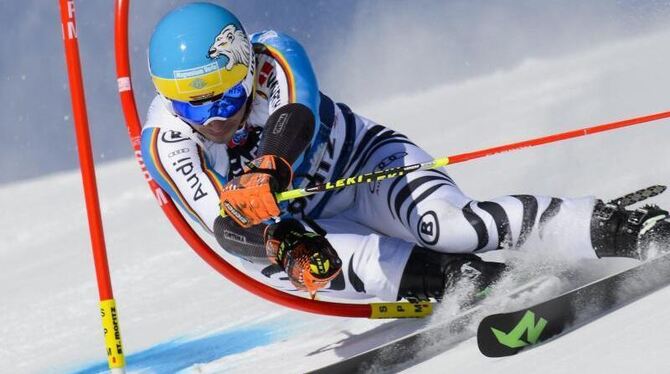 Felix Neureuther kam beim Slalom in St. Moritz nur auf Rang 18. Foto: Jean-Christophe Bott