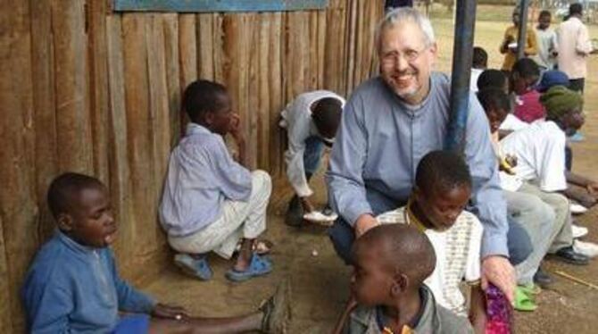 Martin Rose und der Vorstand des Arbeitskreises sehen die Zukunft der Jungen aus Eldoret in Karai bei Nairobi.
FOTO: ARBEITSKREI