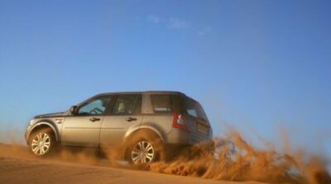 Im Gegensatz zu vielen anderen Freizeit-SUVs ist Land Rovers Freelander noch für richtige Off-Road-Strecken geeignet.
FOTOS: PR